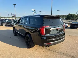 GMC Yukon XL 2021 4x4 Denali 4dr SUV
