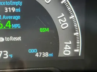 Toyota RAV4 2025 XLE 4p SUV