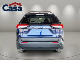 Toyota RAV4 2025 XLE 4p SUV