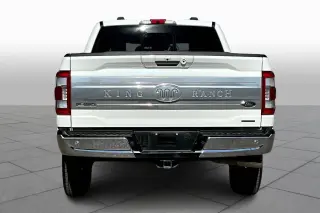 Ford F-150 2022 4x4 King Ranch 4dr SuperCrew 6.5 ft. SB