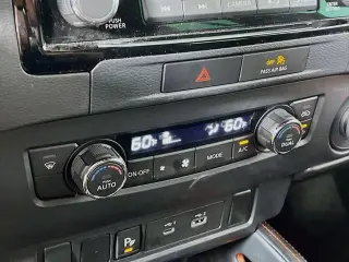 Nissan Frontier 2022 4x4 PRO-4X 4p Cab de Tripulação 5 pies CB