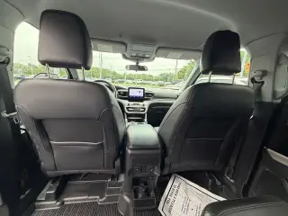 Ford Explorer 2023 AWD XLT 4dr SUV