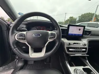 Ford Explorer 2023 AWD XLT 4dr SUV