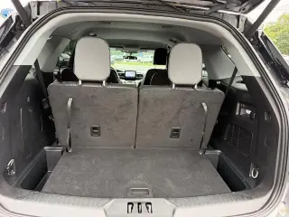 Ford Explorer 2023 AWD XLT 4dr SUV
