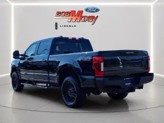Ford F-350 Super Duty 2020 4x4 Lariat 4dr Crew Cab 8 ft. LB SRW Pickup