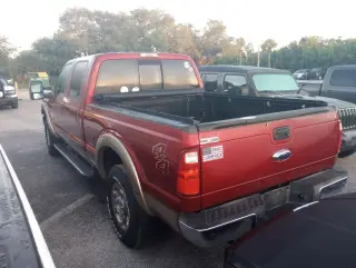 Ford F-250 Super Duty 2013 4x4 Lariat 4dr Crew Cab 6.8 ft. SB Pickup