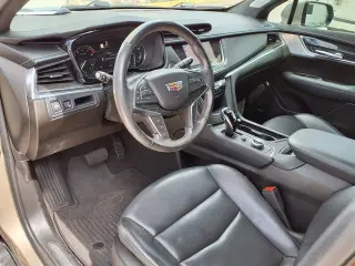 Cadillac XT5 2023 Premium Luxury 4dr SUV