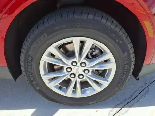 Cadillac XT5 2024 Luxury 4dr SUV
