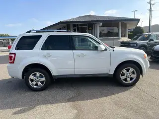 Ford Escape 2009 AWD Limited 4dr SUV V6
