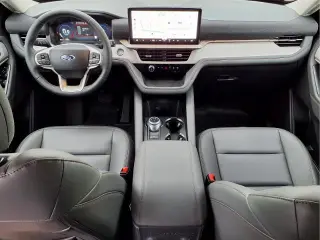 Ford Explorer 2026 AWD Active 4dr SUV