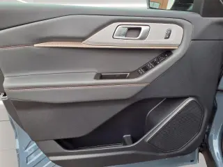 Ford Explorer 2026 AWD Active 4dr SUV