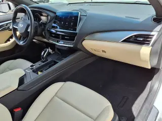 Cadillac CT5 2023 Lujo 4dr Sedán