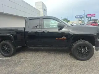 Chevrolet Silverado 1500 2017 4x4 LT 4p Doble Cab 6.5 ft. CB