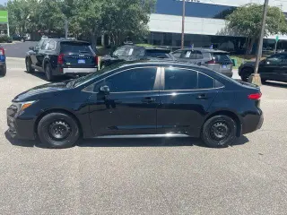 Toyota Corolla 2023 SE 4p Sedan
