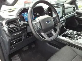 Ford F-150 2023 4x4 XLT 4dr SuperCrew 5.5 ft. SB