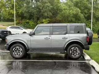 Ford Bronco 2024 4x4 Outer Banks 4p SUV