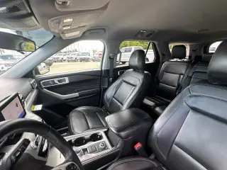 Ford Explorer 2023 AWD XLT 4dr SUV