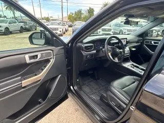 Ford Explorer 2023 AWD XLT 4dr SUV