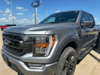 Ford F-150 2022 4x4 XLT 4dr SuperCrew 5.5 ft. SB
