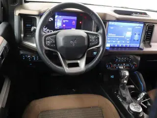 Ford Bronco 2022 4x4 Outer Banks 4dr SUV