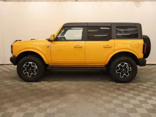 Ford Bronco 2022 4x4 Outer Banks 4dr SUV