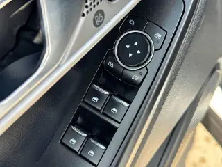 Ford Explorer 2020 AWD Limited 4dr SUV