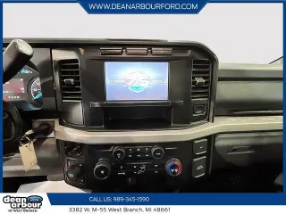 Ford F-250 Super Duty 2023 4x4 XLT 2dr Cabina Regular 8 ft. LB Pickup