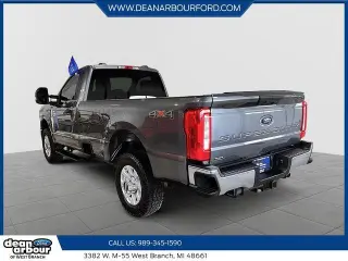 Ford F-250 Super Duty 2023 4x4 XLT 2dr Cabina Regular 8 ft. LB Pickup