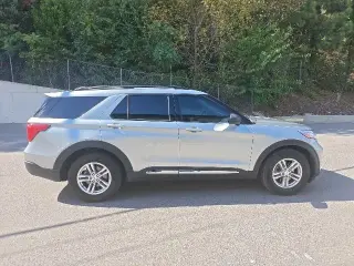 Ford Explorer 2023 XLT 4dr SUV