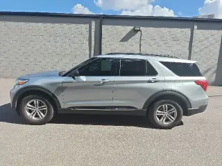 Ford Explorer 2023 XLT 4dr SUV