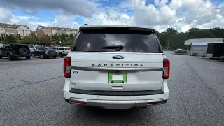 Ford Expedition 2023 4x2 XLT 4dr SUV