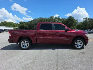 Ram 1500 2022 4x4 Big Horn 4dr Crew Cab 5.6 ft. SB Pickup