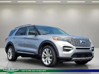 Ford Explorer 2022 AWD Platinum SUV de 4 puertas