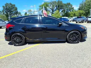 Ford Focus 2017 ST 4dr Hatchback