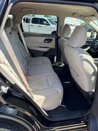 Nissan Rogue 2025 SV Cruzado 4 puertas