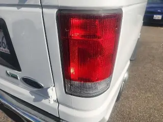 Ford E-Series 2013 E-350 SD XL 3dr Passenger Van