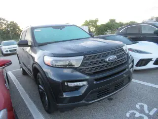 Ford Explorer 2022 AWD XLT SUV de 4 puertas