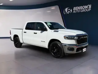 Ram 1500 2025 4x2 Big Horn 4dr Crew Cab 5.6 ft. SB Pickup