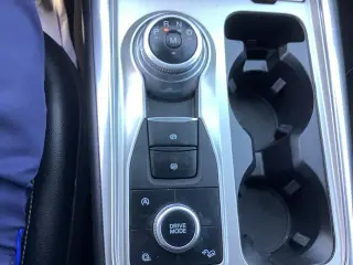 Ford Explorer 2020 AWD XLT 4dr SUV