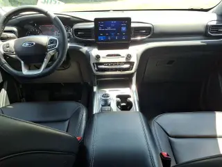 Ford Explorer 2024 AWD XLT 4dr SUV
