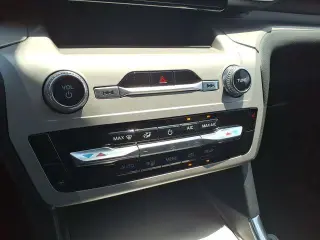 Ford Explorer 2024 AWD XLT 4dr SUV
