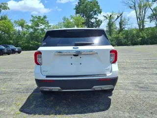 Ford Explorer 2024 AWD XLT 4dr SUV