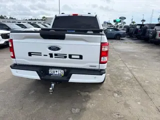 Ford F-150 2023 4x2 XL 4dr SuperCrew 5.5 ft. SB