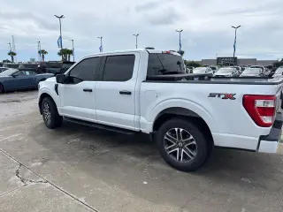 Ford F-150 2023 4x2 XL 4dr SuperCrew 5.5 ft. SB