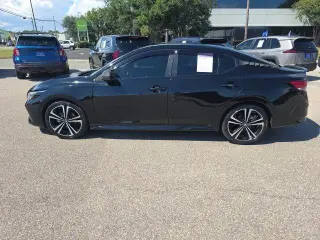 Nissan Sentra 2022 SR 4dr Sedán