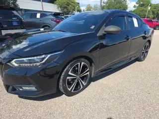 Nissan Sentra 2022 SR 4dr Sedán