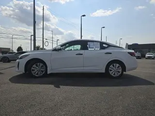 Nissan Sentra 2024 S 4dr Sedán
