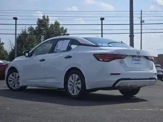Nissan Sentra 2024 S 4dr Sedán