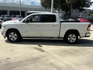 Ram 1500 2019 4x2 Big Horn 4dr Crew Cab 5.6 ft. SB Pickup