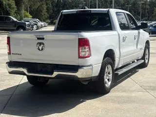 Ram 1500 2019 4x2 Big Horn 4dr Crew Cab 5.6 ft. SB Pickup